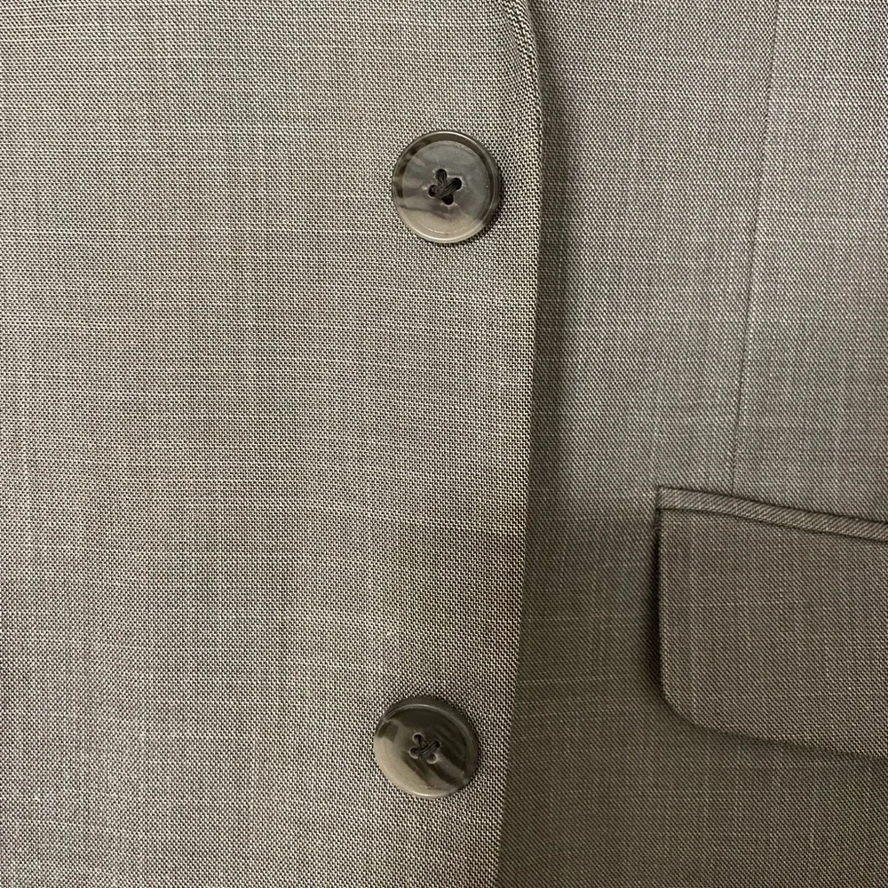 Men's Dark Gray Suit and Pants - Picture 2 of 7